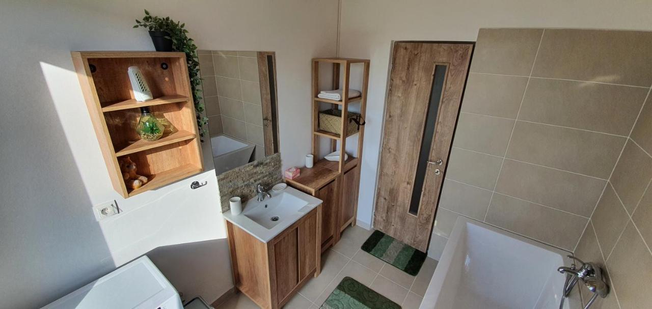 Târgu-Mureş Hoobee Home & Rooftop Terrace المظهر الخارجي الصورة